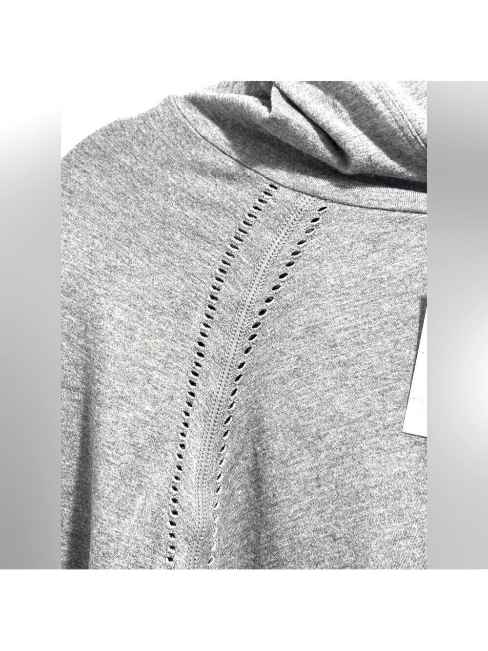 Fabletics Anna Seamless Hoodie NWT Long Sleeve Top Open Ventilation Size Large - Picture 9 of 16